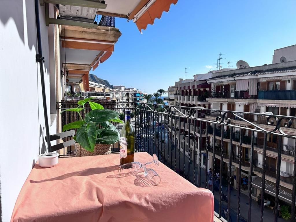 Javea Au Port Vue Mer Devant La Plage Grand Appartement Terrasse Clim Et Wifi Eksteriør bilde